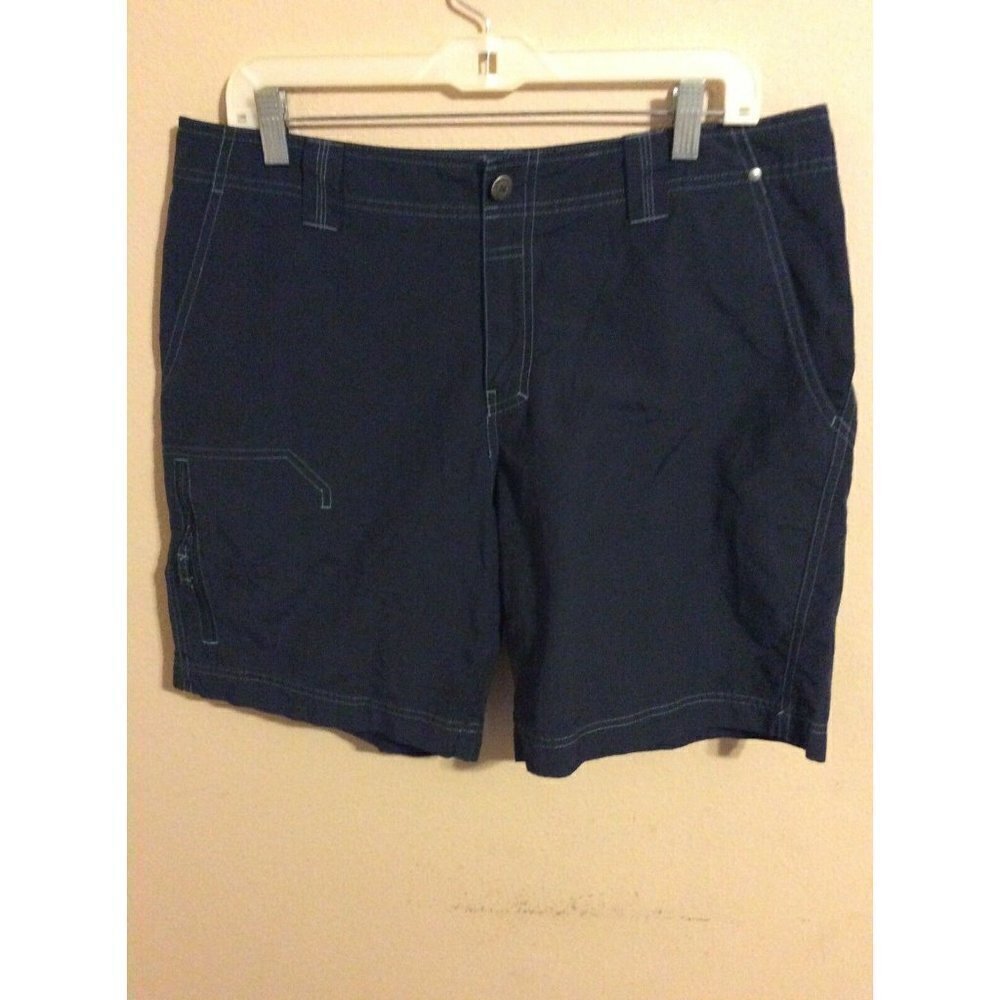 Columbia Shorts Mens Size 34 Navy Blue Omni Shade Sun Protection - Picture 1 of 10